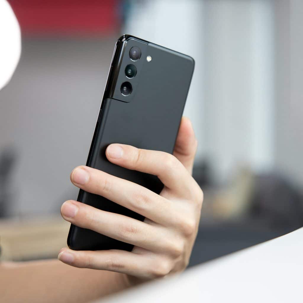 galaxy s21 javítás a nyugati mellett